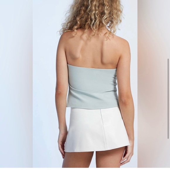 LA Hearts strapless structured tube top size Xs. Zips on the side - Picture 3 of 10